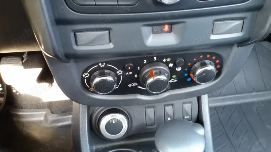 Dacia Duster 4×4 an 2015 benzina euro 5 Inmatriculata. Nu necesita investitii. (Pret Euro)