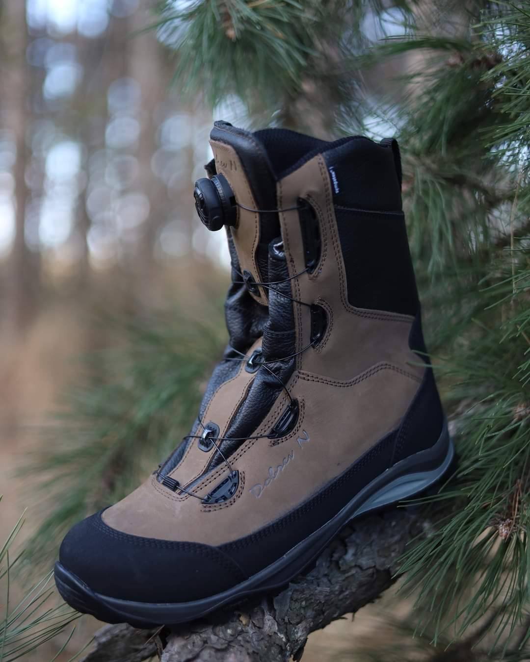 ATACAȚI NATURA CU ATOP HUNTER