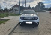 Vând Duster, d 4×4 37000 km,euro 6! (pret euro)