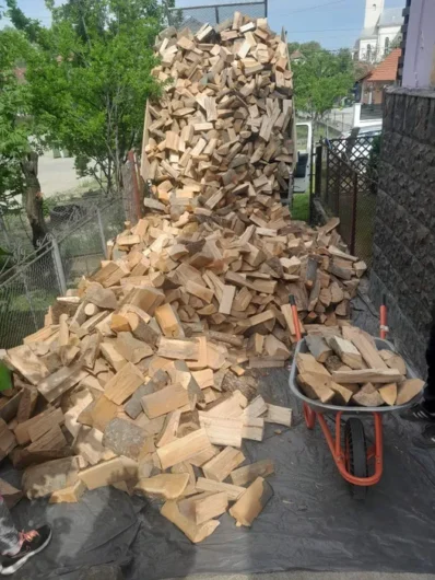 lemn de foc la boci