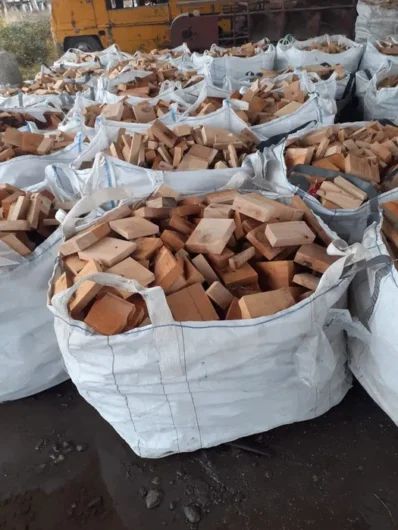 Lemn de foc, inimă de fag, lăturoaie la saci