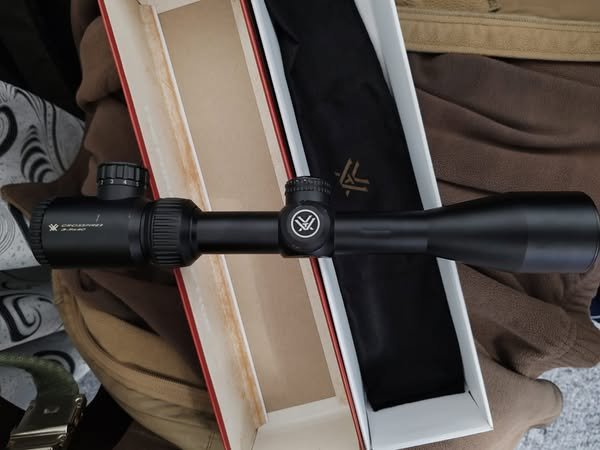 Luneta de arma pentru vanatoare Vortex Crossfire II 3-9×40 – garantie pe viata producator