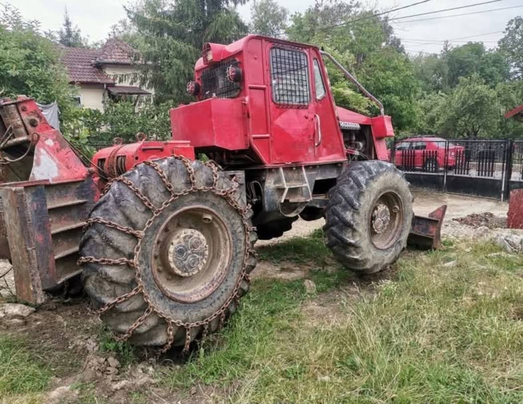Vand taf Perchins 690, Pret 25.000 €