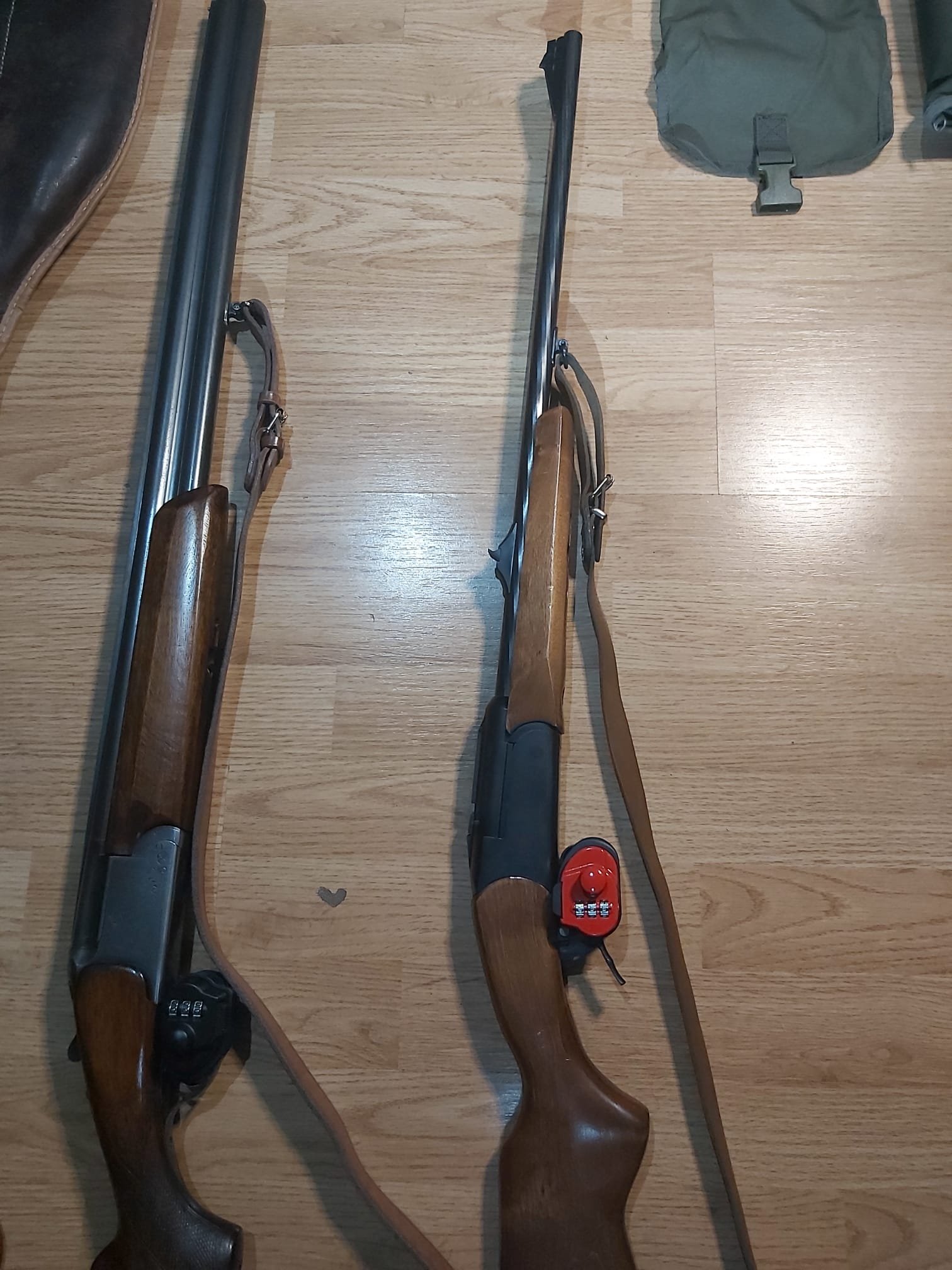 urgent isi cauta camarad