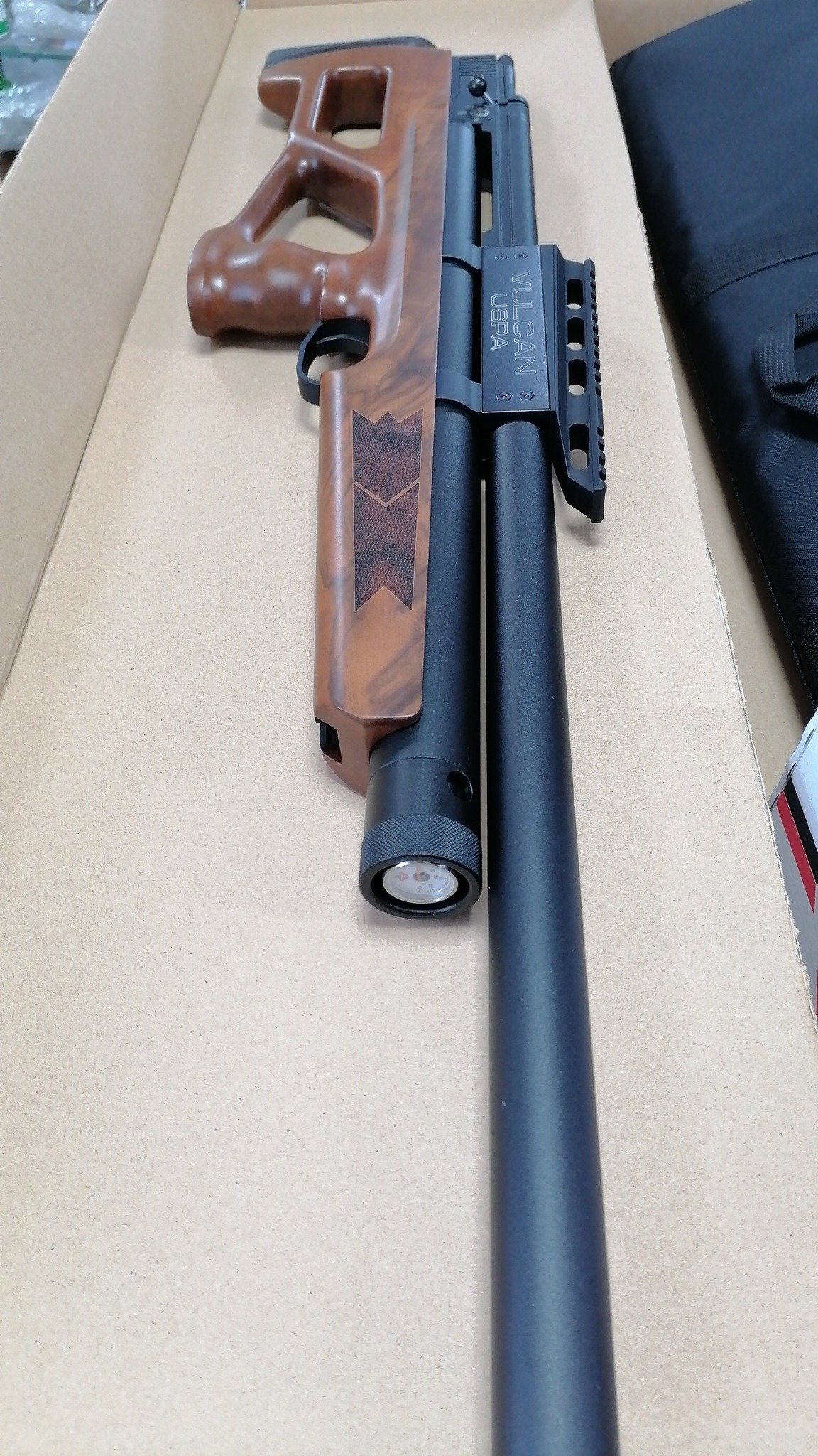 Magazinul Vânătoare