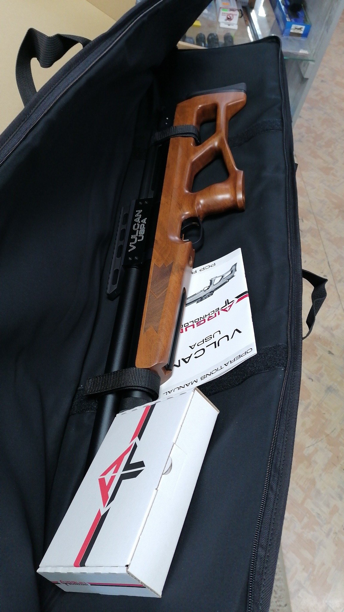 Magazinul Vânătoare