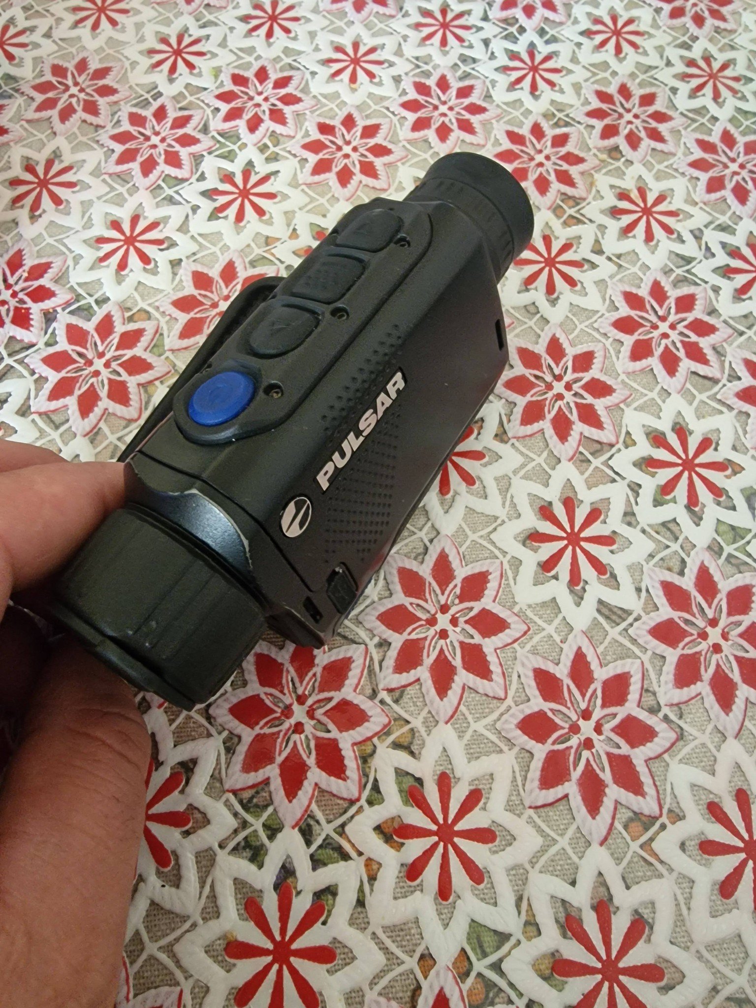 De vanzare ,foarte putin folosita , 4500 lei ..tel 0740346435