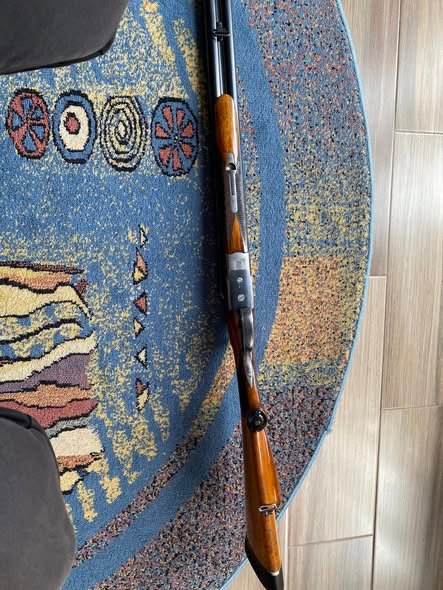 Am un Buhag Shull cal 12 cu ejectoare foarte curata cat credeți ca poate valora