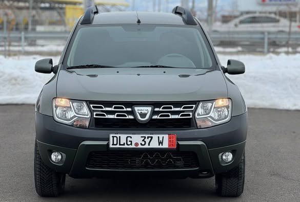 Dacia Duster An fabricație 2016 1.6benzina 4×4 la buton