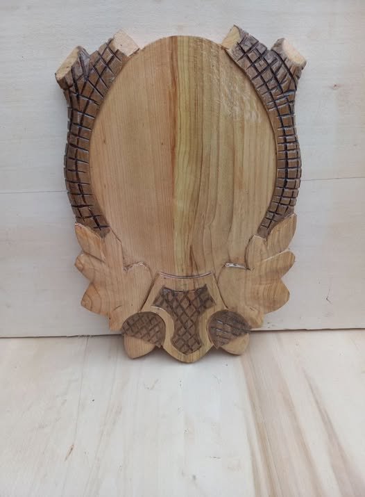 Panoplie pt caprior din lemn de cires la 100lei buc