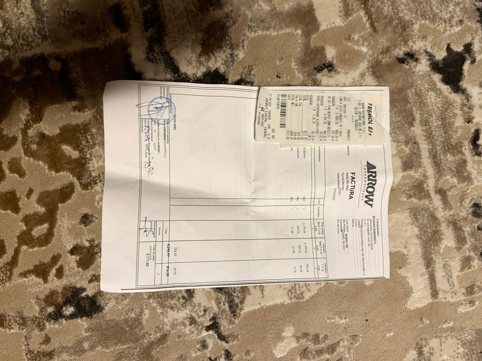 Vând lunetă de goană Zeiss conquest v4, ca nouă, folosită doar pt reglare încă în garanție. Preț 4000 lei. 0767220482