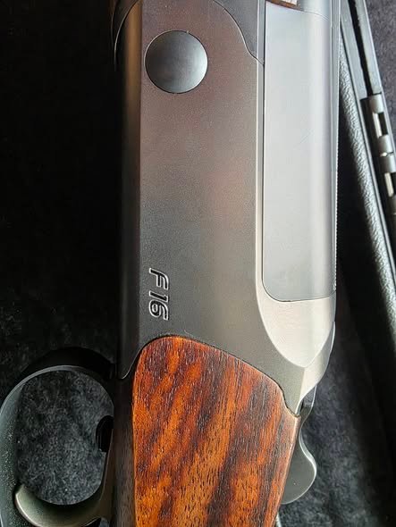 Blaser R8 Profesional 300 wm-15500 de lei