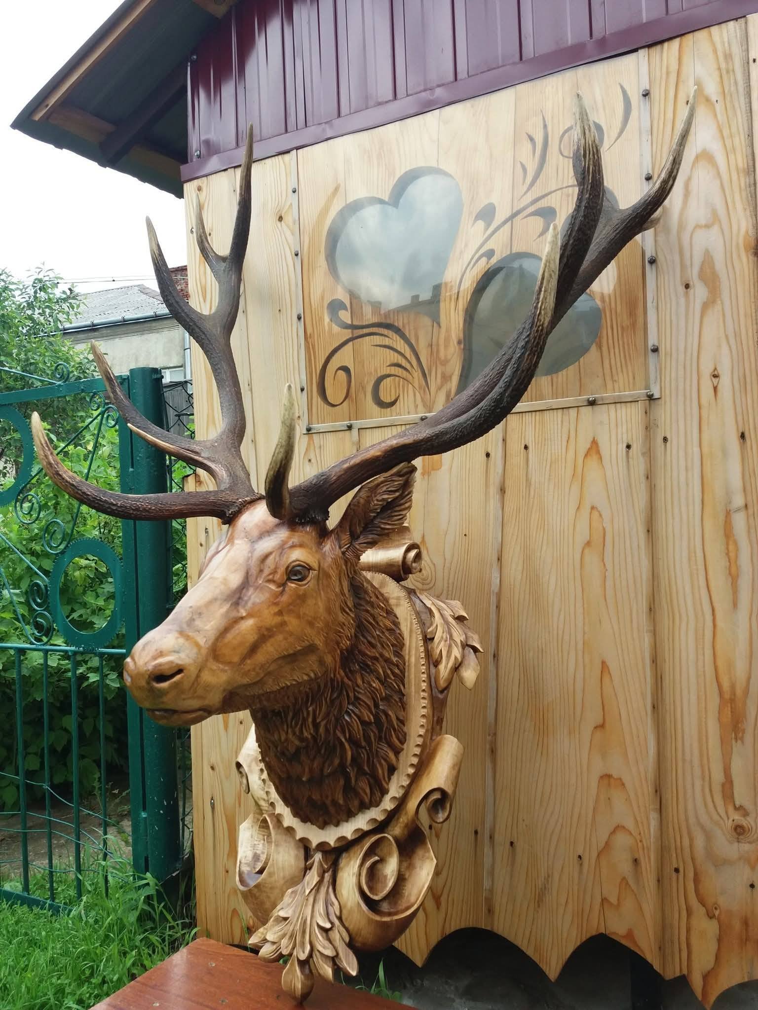 Buna ziua sculpturi realizate manual pt detali scrieti in privat!!!