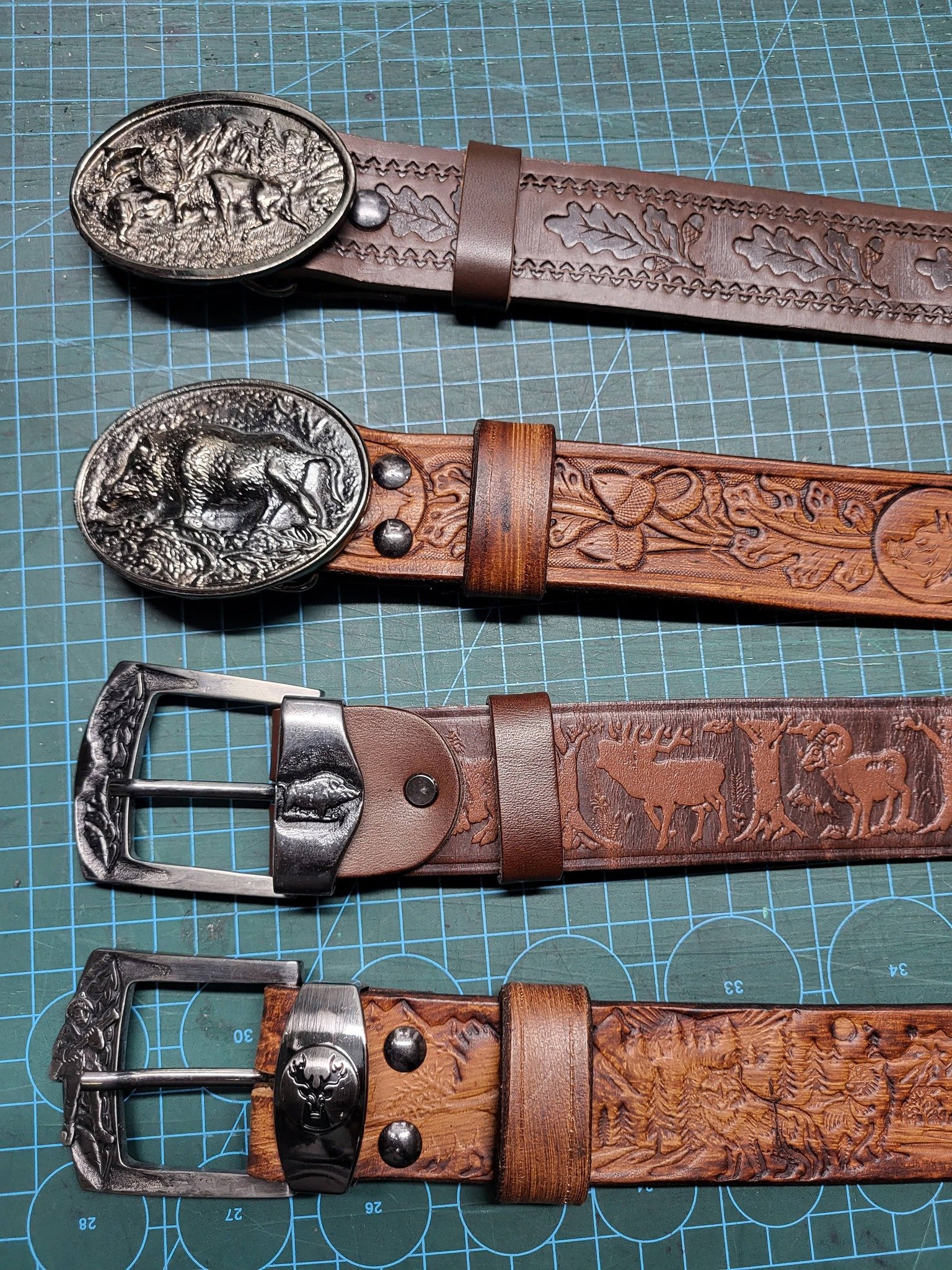 Curele piele modelate vânătorești