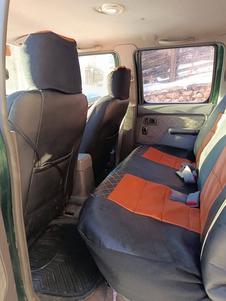 Nissan Navara D22 4×4 An 2005 Mai multe detalii la tef. 0756384740