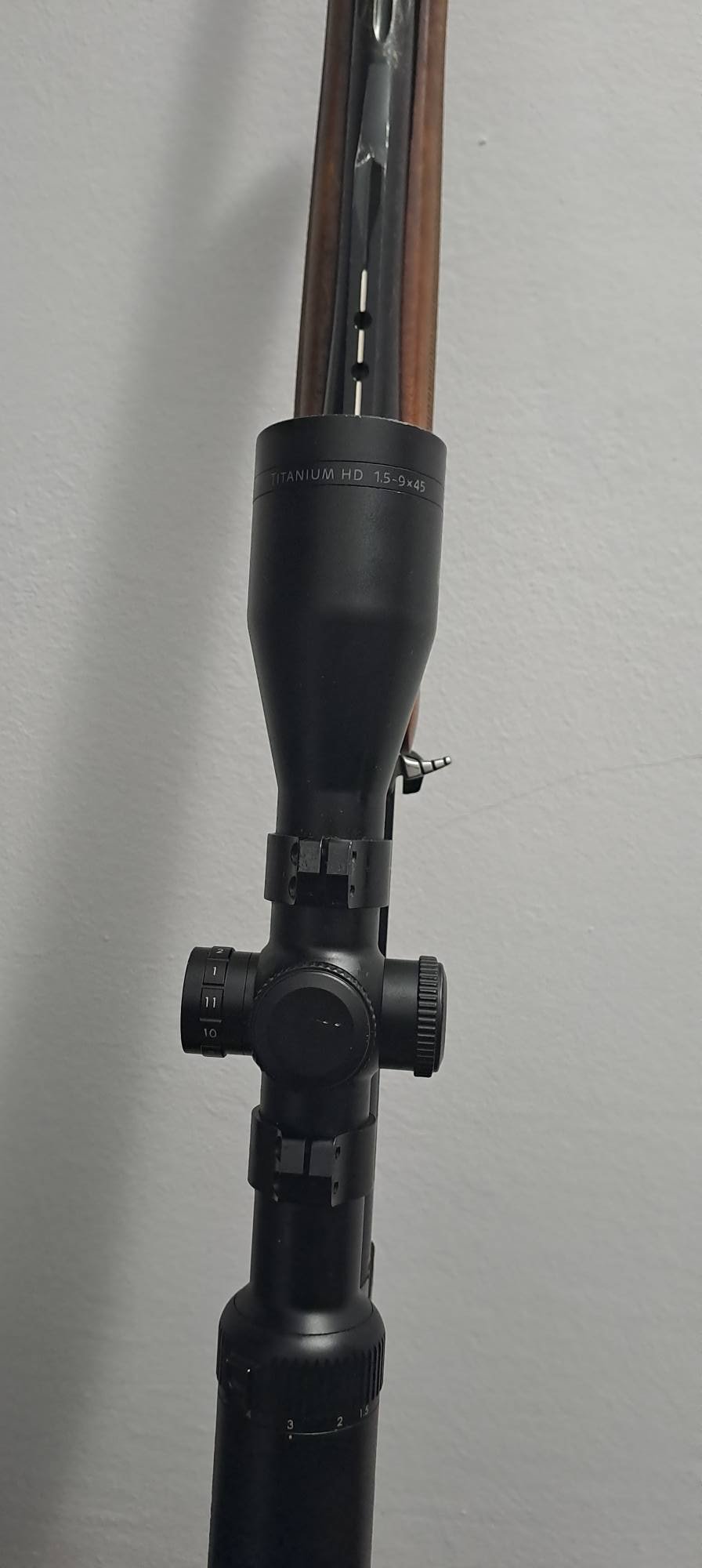 Semiautomata Browning Long Trac Hunter Nero Fluted, in calibrul 300