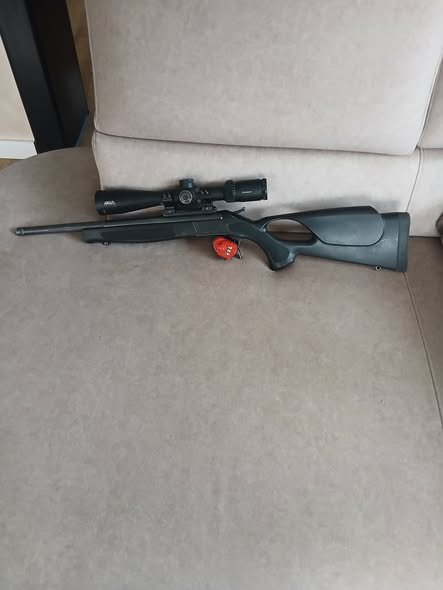 VÂND CARABINA BERGARA CAL 308