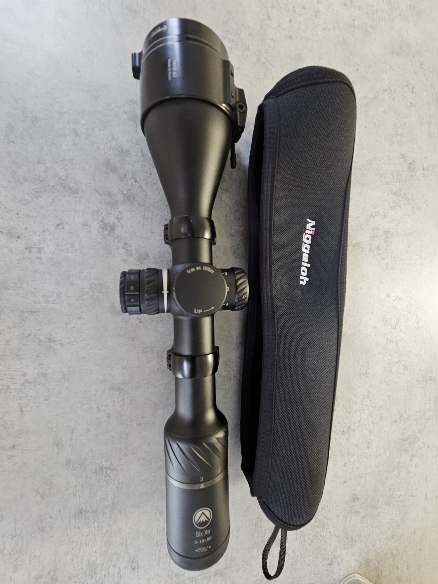 Luneta Burris Six xe 3-18X56