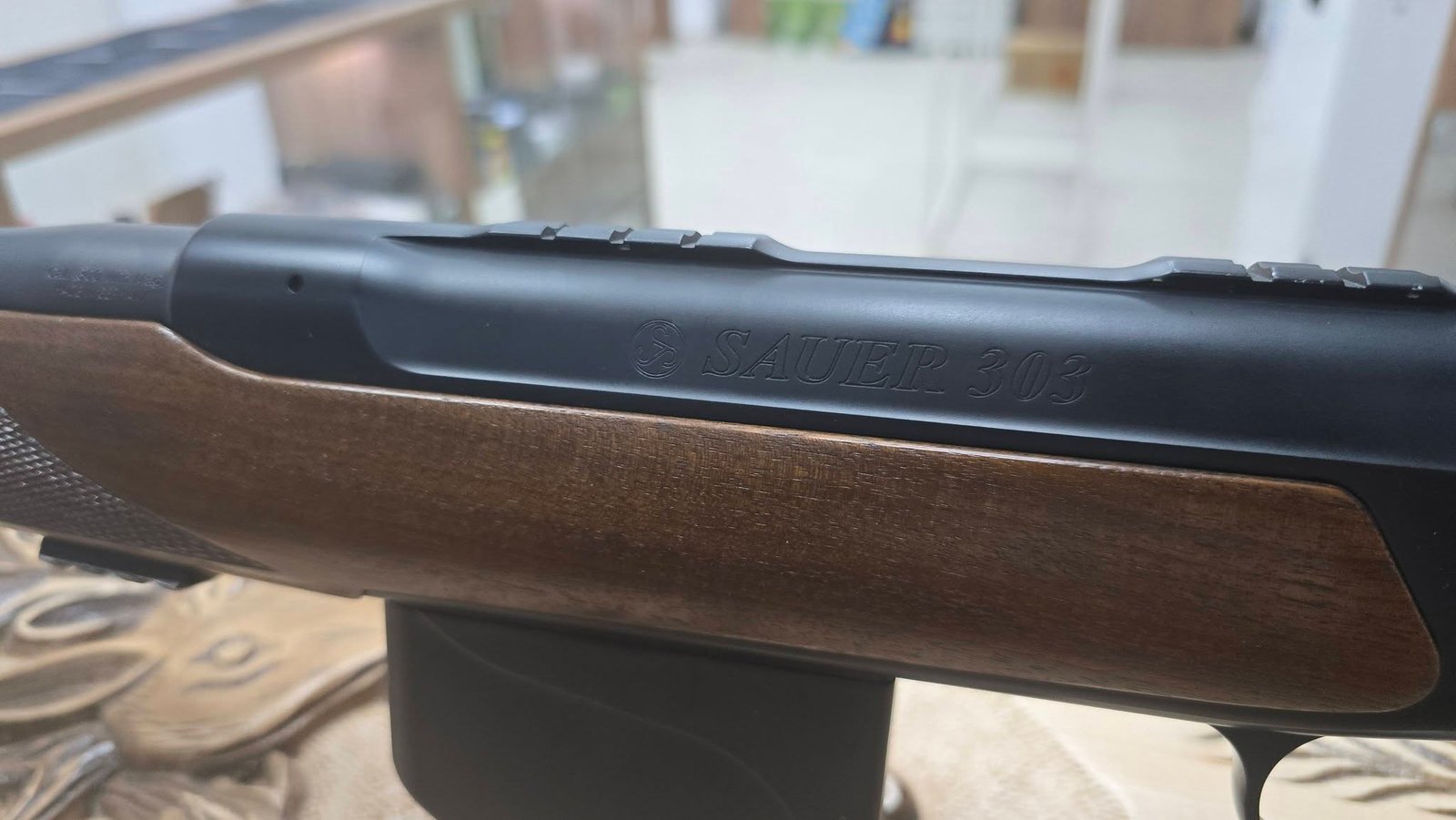 SAUER 303 Cal. 300 win. mag.Țeavă – 51cm. 0765 364 382 – 0765 436 756