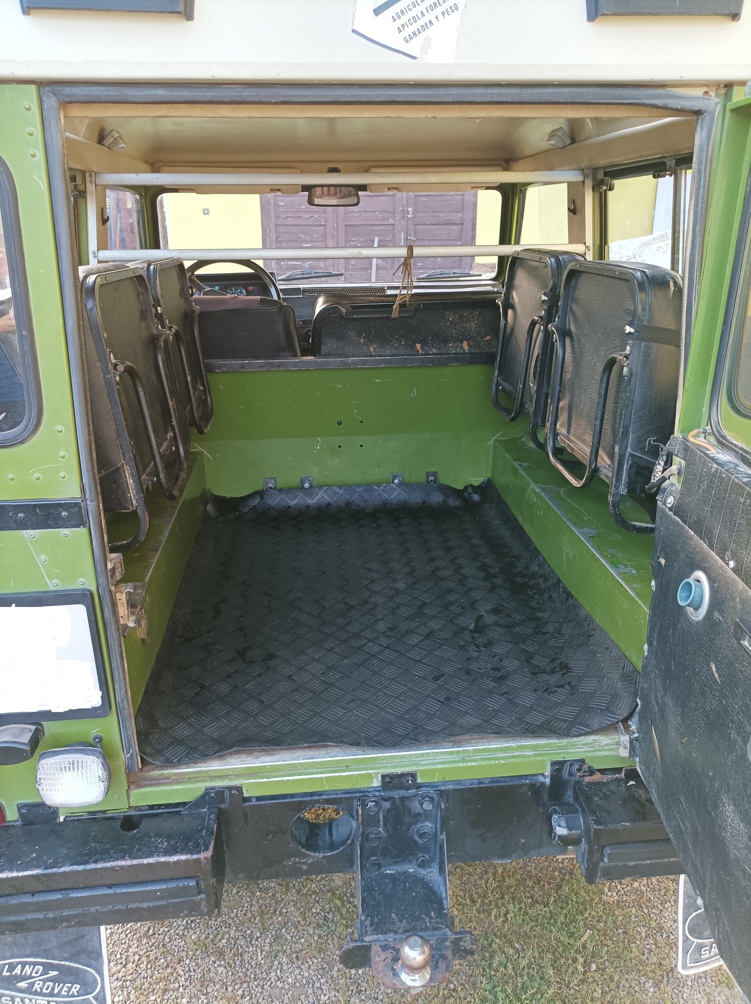 Land Rover Santana 88