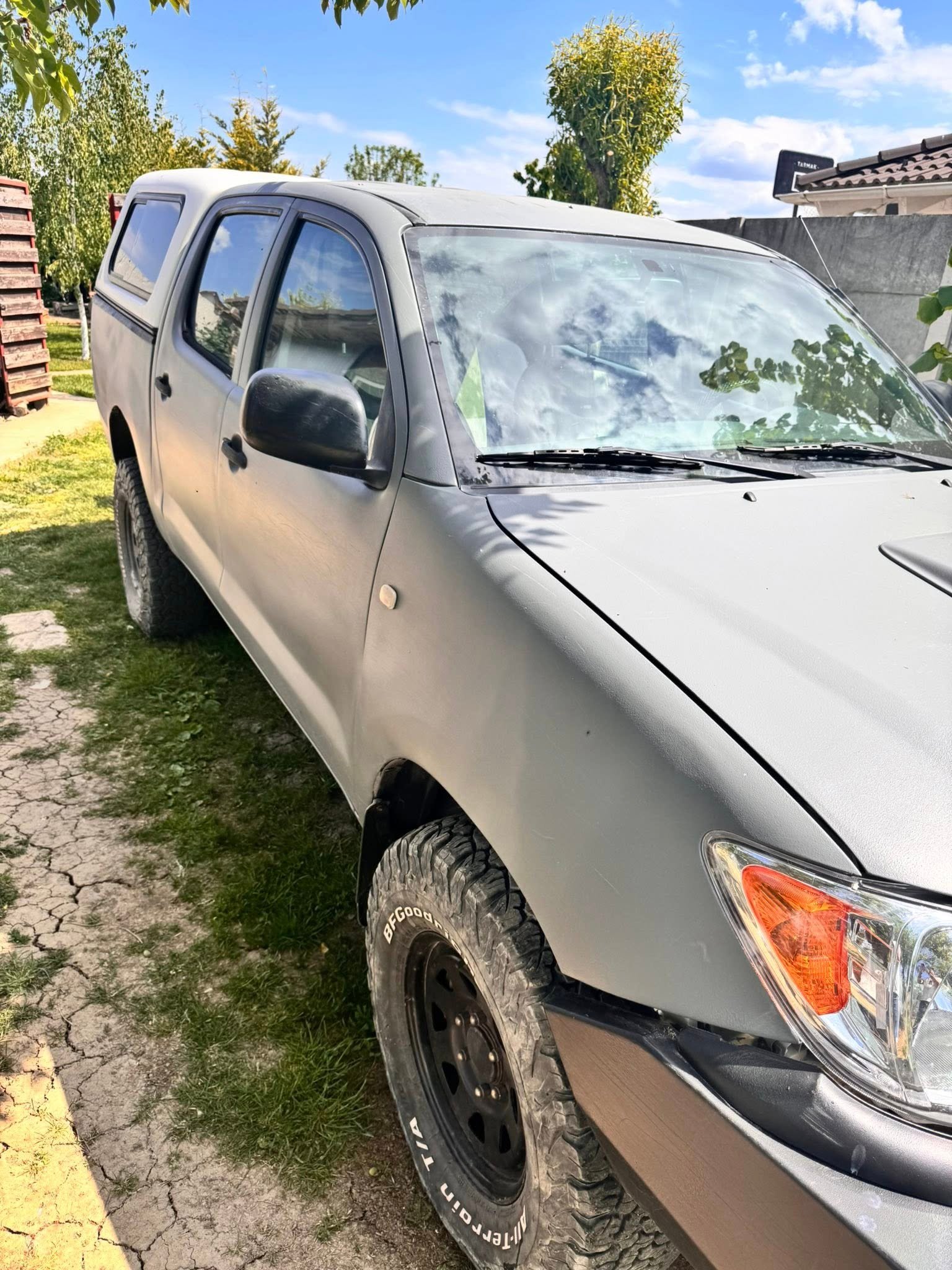 Hilux din 2008, km 422000 reali