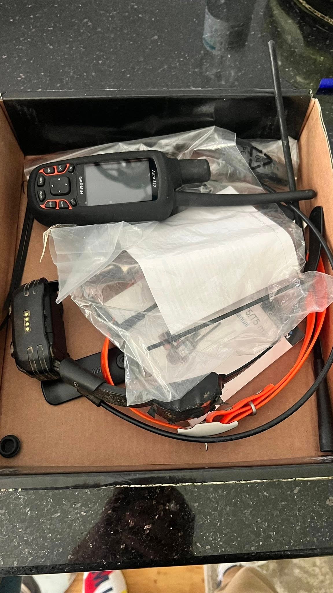 Garmin Astro 320, cu zgarda T5