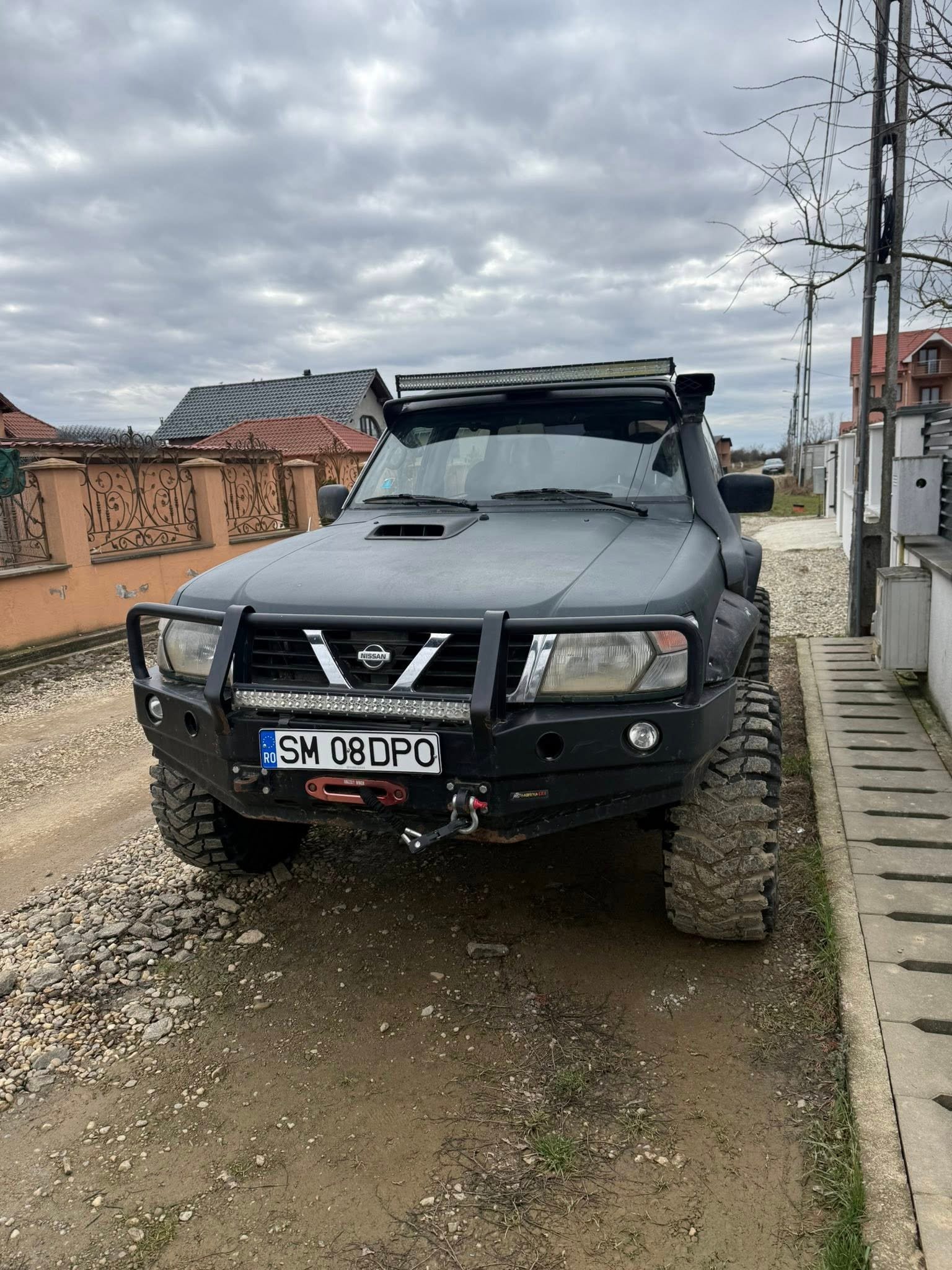 VÂND URGENT NISSAN PATROL GRY61 -M57