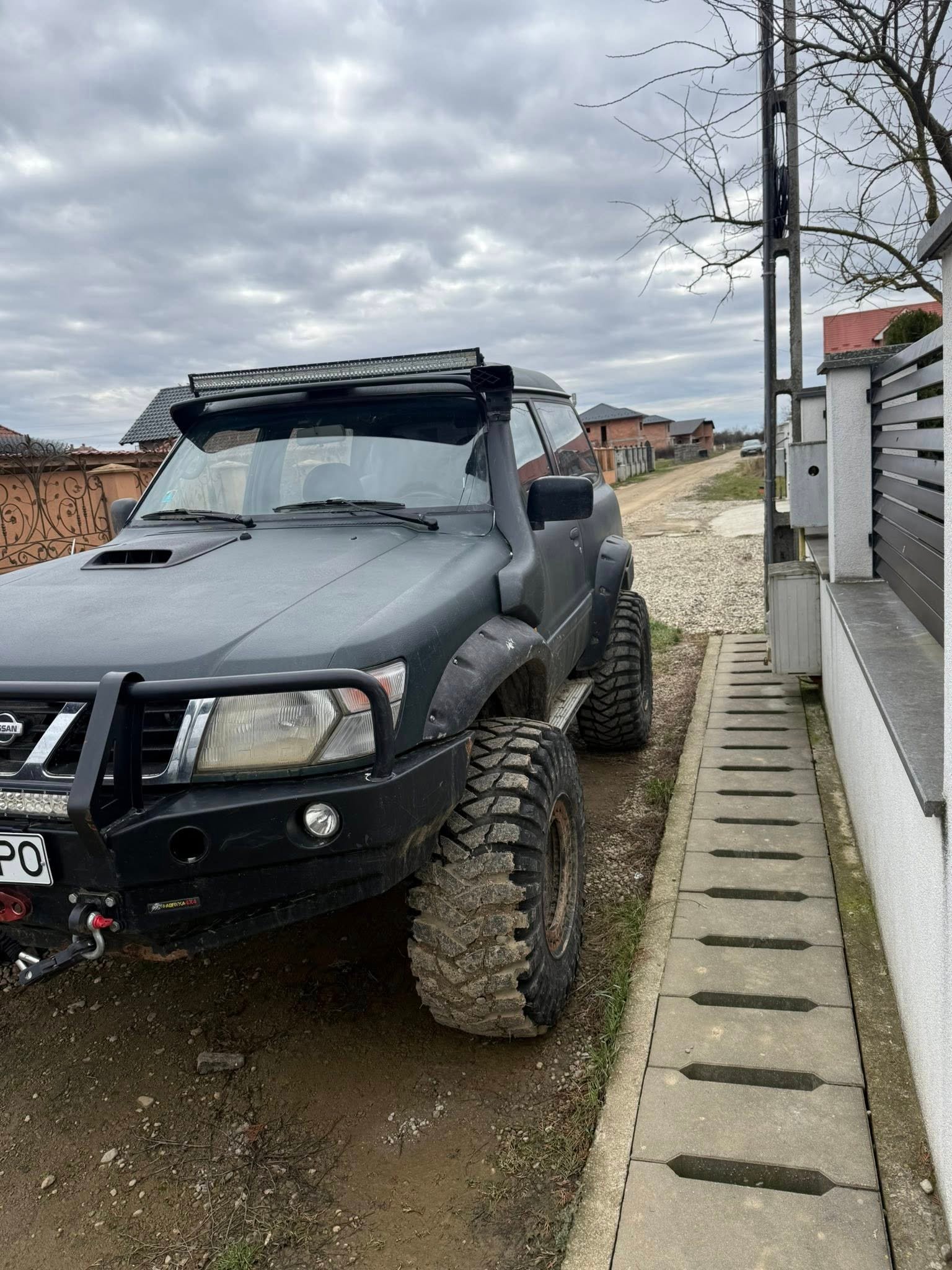 VÂND URGENT NISSAN PATROL GRY61 -M57