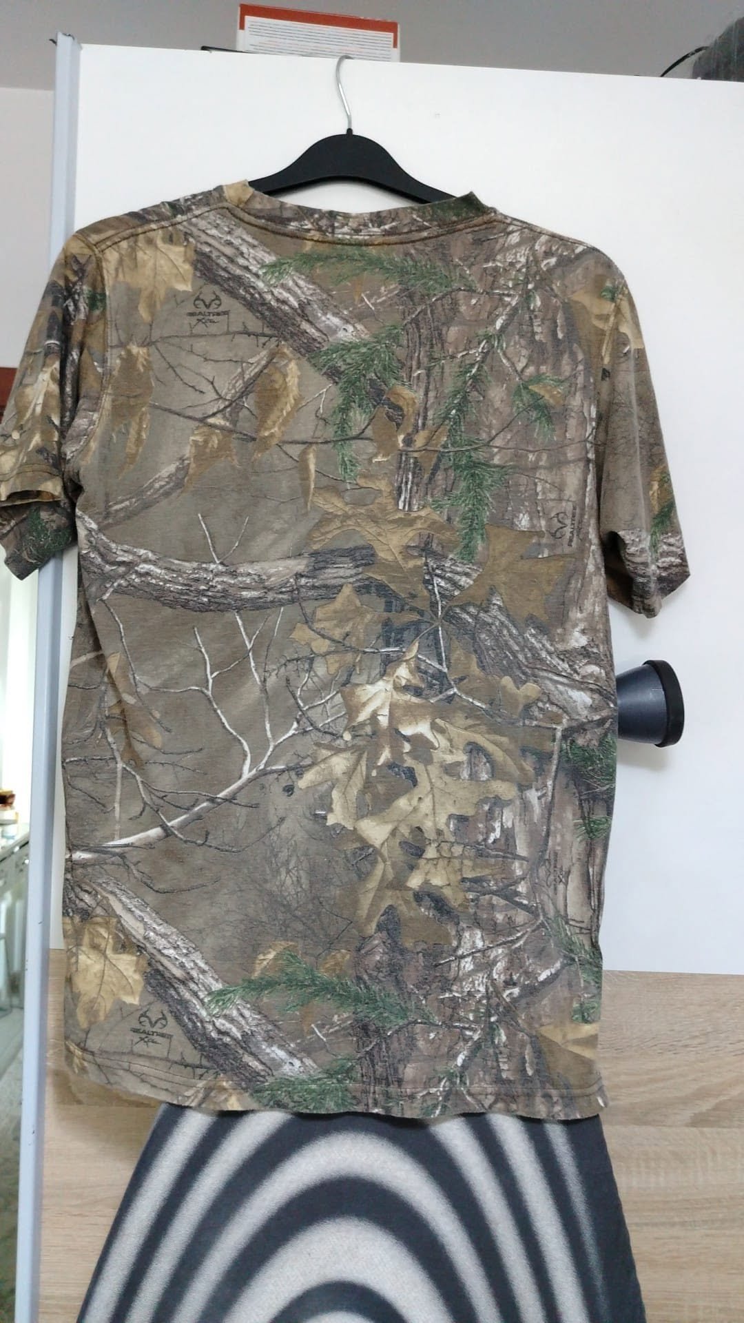 Tricou și bandana ,mărime M preț 60 lei