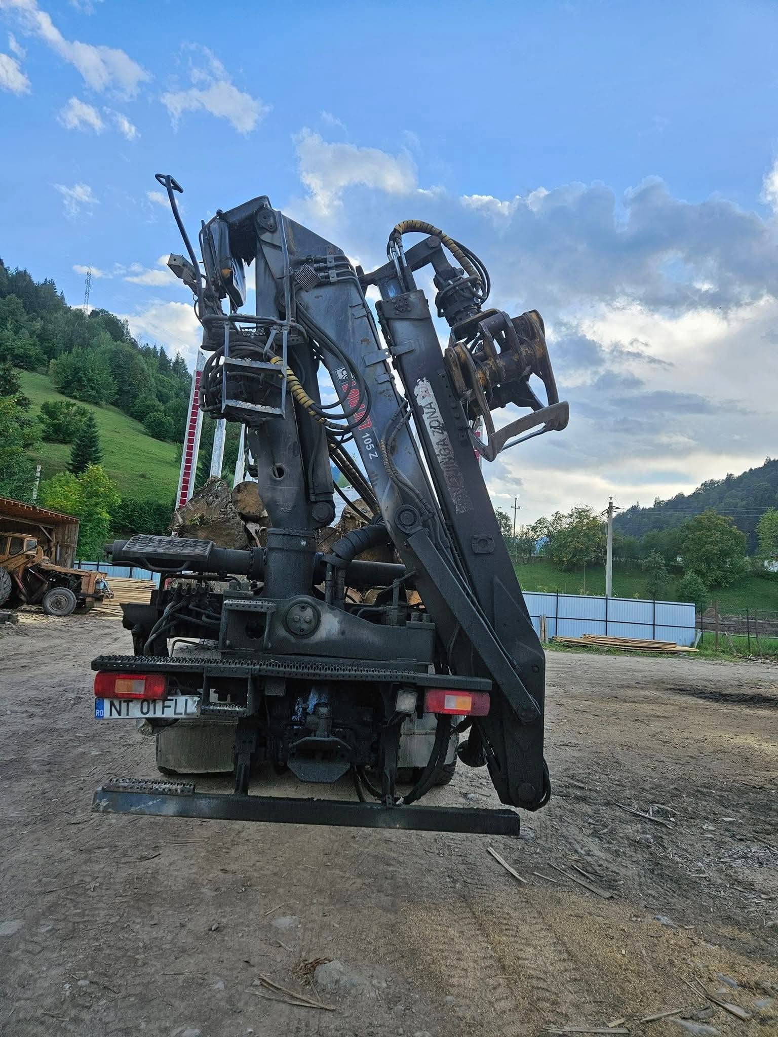 An 2006 macara Z stare bună de funcționare 18.000 EUR 0748330009